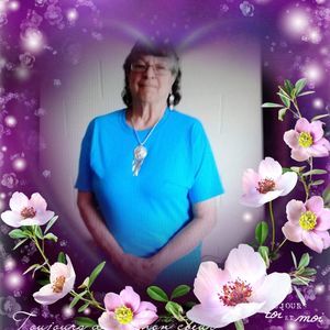 Meet your Posher, Paula